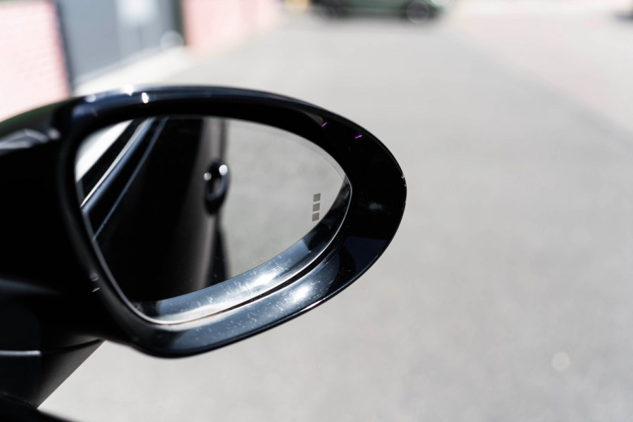 Porsche Cayenne Coupé 3.0 PANO LED LEDER