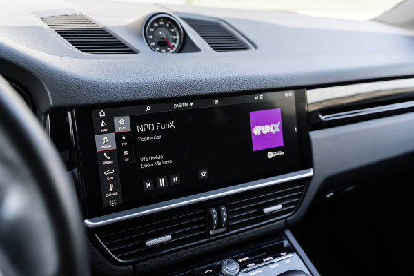 Porsche Cayenne Coupé 3.0 PANO LED LEDER