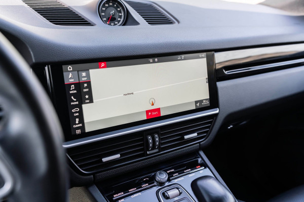 Porsche Cayenne Coupé 3.0 PANO LED LEDER