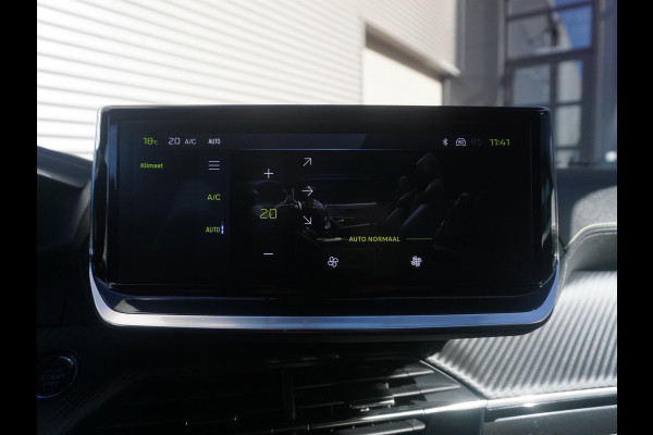 Peugeot 2008 1.2 Hybrid 136 GT 360 Camera