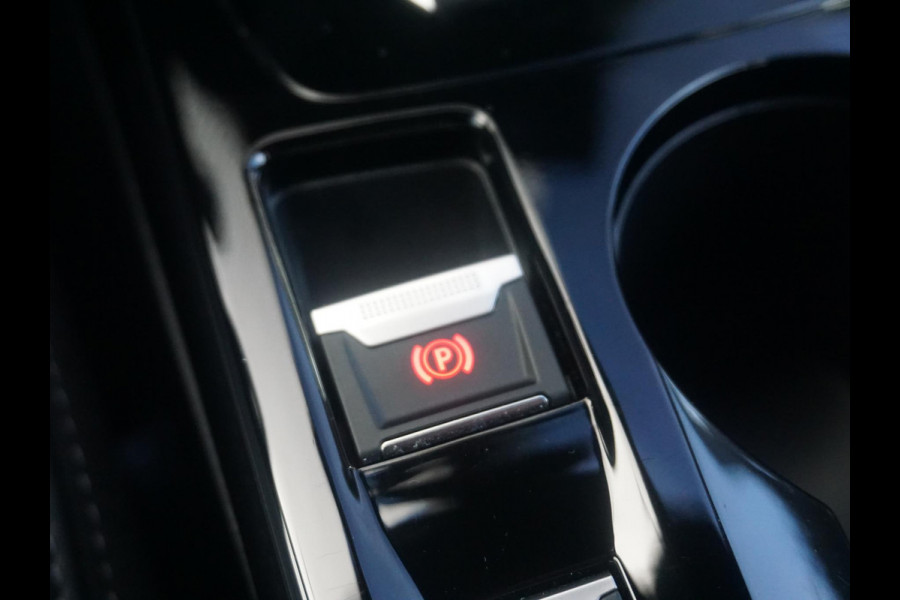 Peugeot 2008 1.2 Hybrid 136 GT 360 Camera