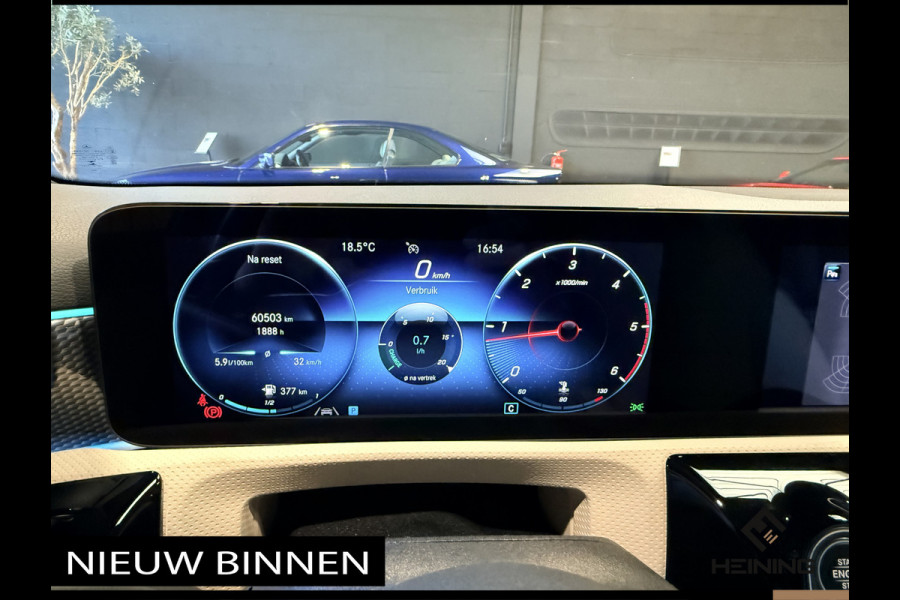 Mercedes-Benz A-Klasse 200 d Business Line Handgeschakeld. Les auto!!! BTW. 60000 km. Camera. Apple-carplay. Navi.
