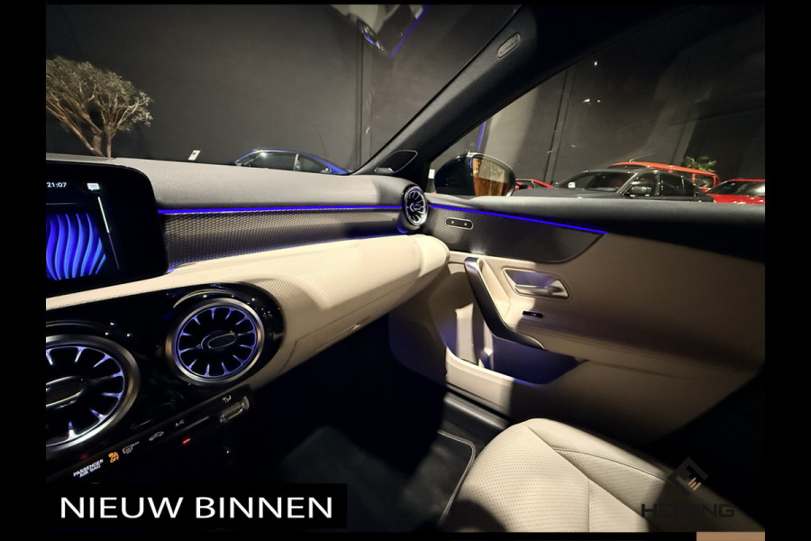 Mercedes-Benz A-Klasse 200 d Business Line Handgeschakeld. Les auto!!! BTW. 60000 km. Camera. Apple-carplay. Navi.
