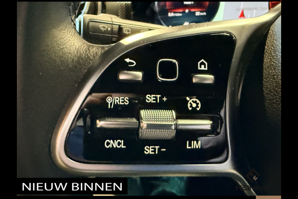 Mercedes-Benz A-Klasse 200 d Business Line Handgeschakeld. Les auto!!! BTW. 60000 km. Camera. Apple-carplay. Navi.
