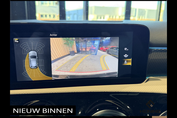 Mercedes-Benz A-Klasse 200 d Business Line Handgeschakeld. Les auto!!! BTW. 60000 km. Camera. Apple-carplay. Navi.