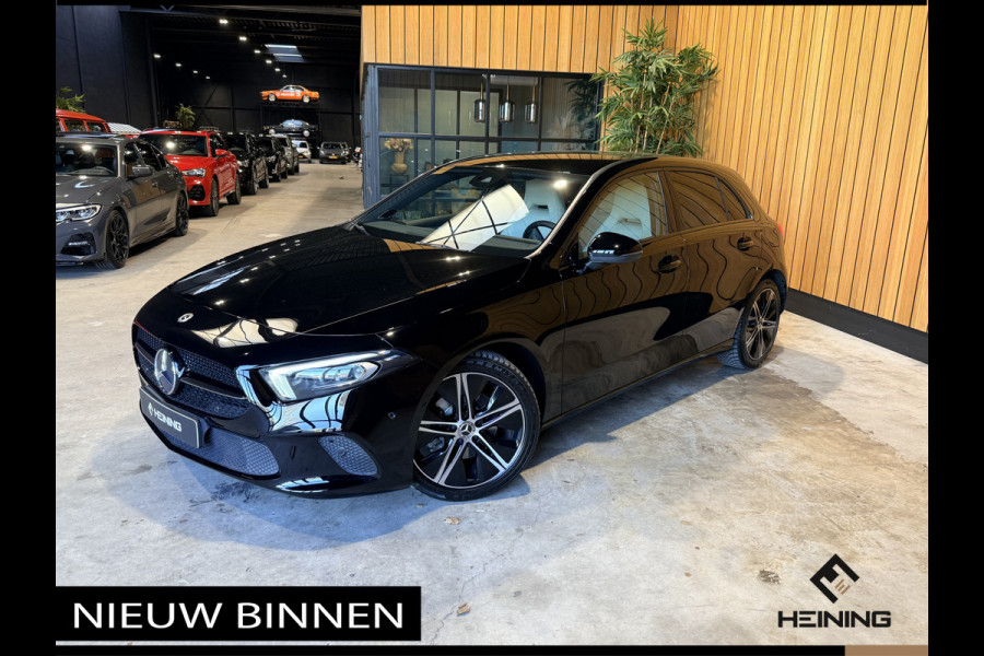 Mercedes-Benz A-Klasse 200 d Business Line Handgeschakeld. Les auto!!! BTW. 60000 km. Camera. Apple-carplay. Navi.