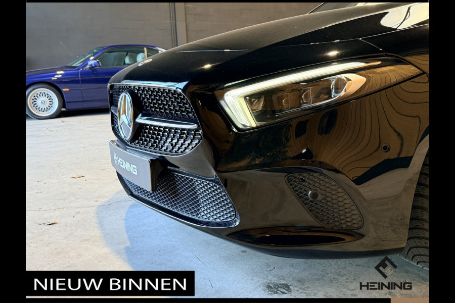 Mercedes-Benz A-Klasse 200 d Business Line Handgeschakeld. Les auto!!! BTW. 60000 km. Camera. Apple-carplay. Navi.