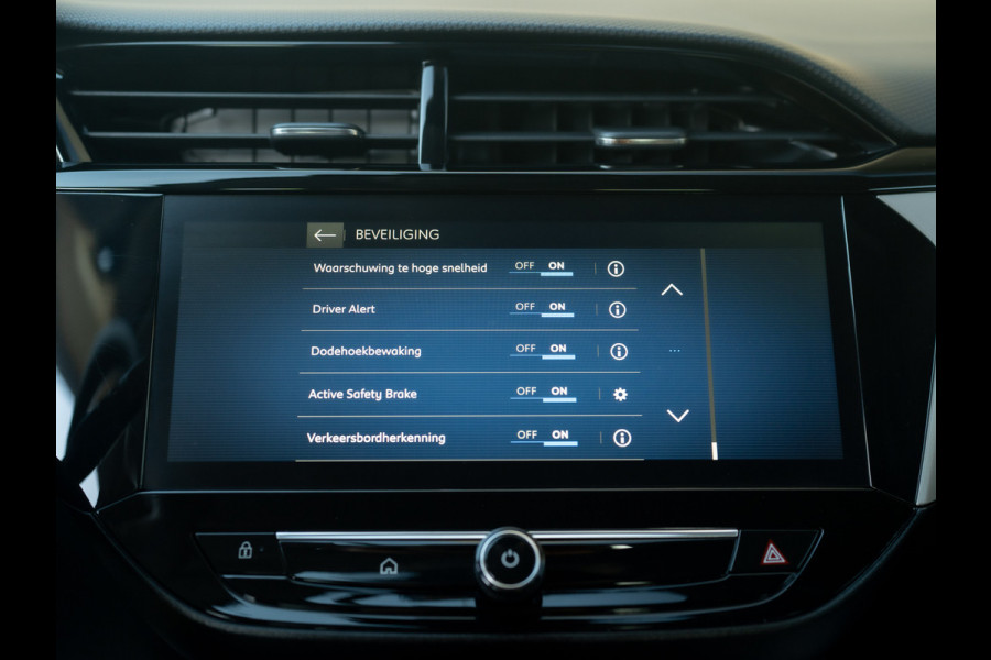 Opel Corsa 1.2 Turbo Hybrid Yes | Dodehoekbewaking | Camera | Stoel & Stuur verw. | Prijs Rijklaar!!