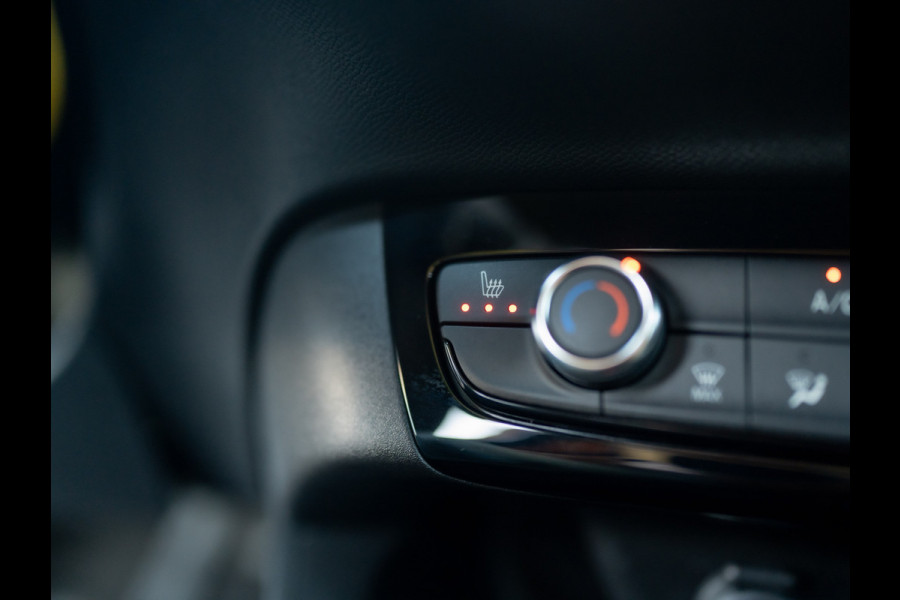 Opel Corsa 1.2 Turbo Hybrid Yes | Dodehoekbewaking | Camera | Stoel & Stuur verw. | Prijs Rijklaar!!