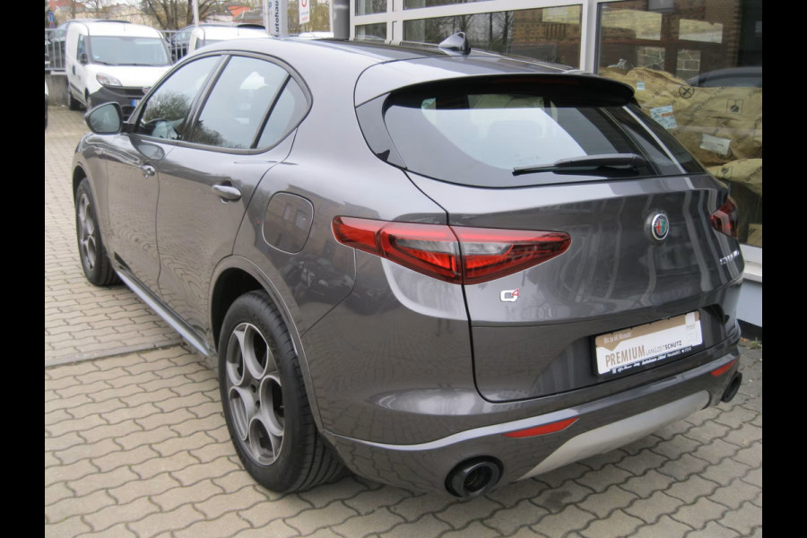 Alfa Romeo Stelvio 2.0T Q4 Ti (206kW/280pk) ** Bi-XENON/LED, LEDER, PANORAMA, ACC, 19-inch LMV, MEM ** 1e EIG - 24.967 km - UNFALLFREI ** ** INFORMEER OOK NAAR ONZE AANTREKKELIJKE FINANCIAL-LEASE TARIEVEN **