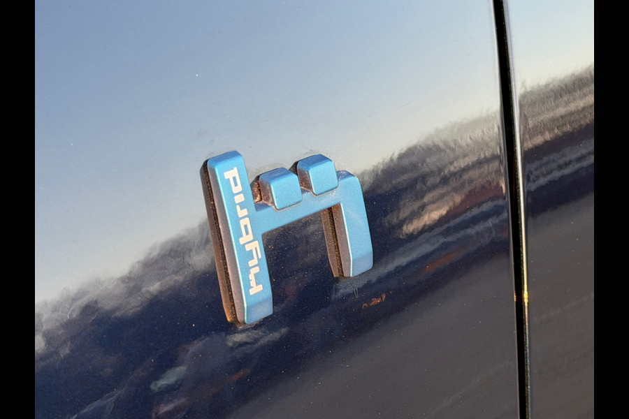 Citroën C5 Aircross 1.6 Plug-in Hybrid Facelift 225 E-EAT8 Feel PACK, Navi / Cruise / Camera / 18".