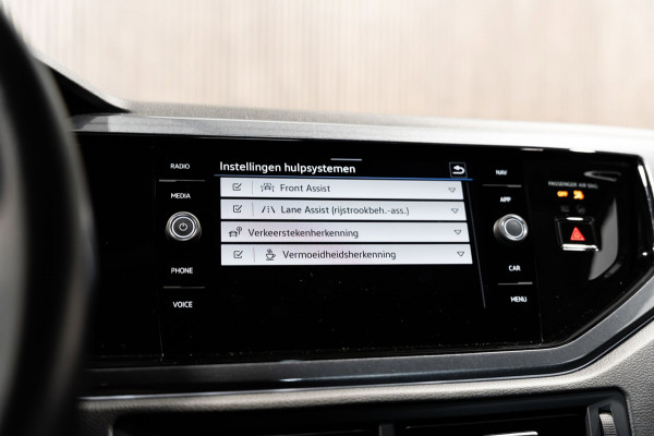 Volkswagen Polo 1.0 TSI Style DSG IQ NAVI