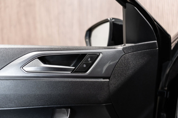 Volkswagen Polo 1.0 TSI Style DSG IQ NAVI