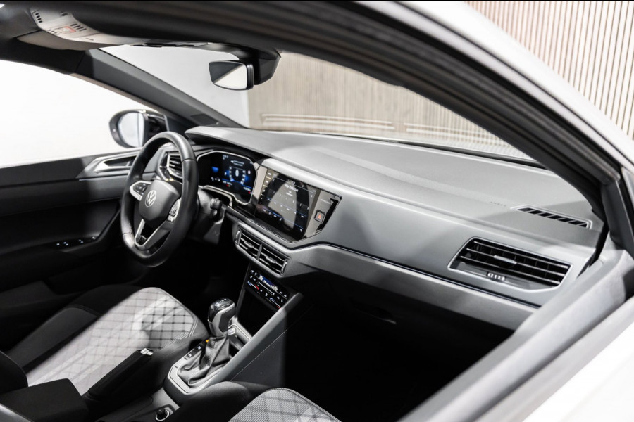 Volkswagen Taigo 1.5 TSI R-Line IQ DSG PANO