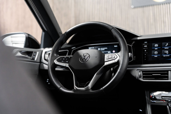 Volkswagen Taigo 1.5 TSI R-Line IQ DSG PANO