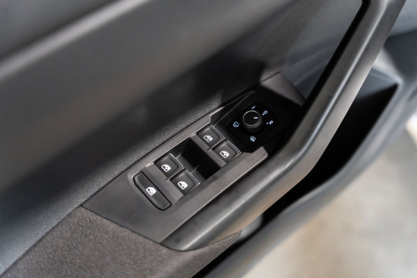 Volkswagen Taigo 1.5 TSI R-Line IQ DSG PANO