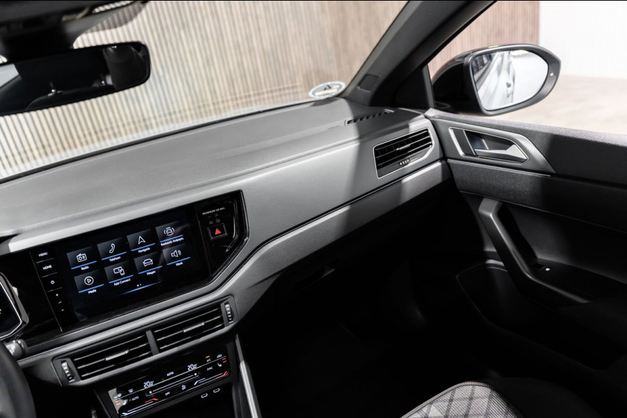 Volkswagen Taigo 1.5 TSI R-Line IQ DSG PANO