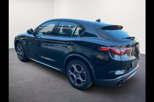 Alfa Romeo Stelvio 2.0T Q4 Ti (206kW/280pk) ** Bi-XENON/LED, LEDER, MEMORY, ACC, 19-inch LMV, KEYLESS ** 1e EIG - 22.136 km - UNFALLFREI ** ** INFORMEER OOK NAAR ONZE AANTREKKELIJKE FINANCIAL-LEASE TARIEVEN **