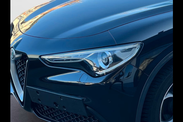 Alfa Romeo Stelvio 2.0T Q4 Ti (206kW/280pk) ** Bi-XENON/LED, LEDER, MEMORY, ACC, 19-inch LMV, KEYLESS ** 1e EIG - 22.136 km - UNFALLFREI ** ** INFORMEER OOK NAAR ONZE AANTREKKELIJKE FINANCIAL-LEASE TARIEVEN **