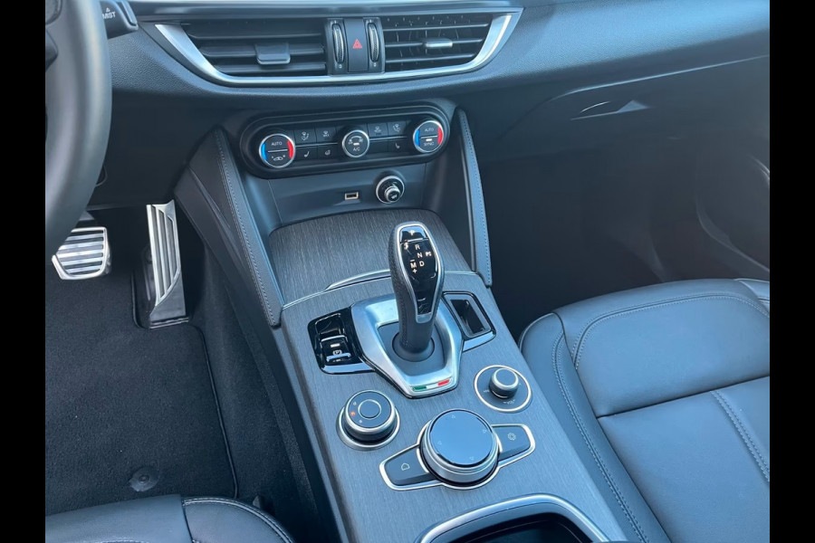 Alfa Romeo Stelvio 2.0T Q4 Ti (206kW/280pk) ** Bi-XENON/LED, LEDER, MEMORY, ACC, 19-inch LMV, KEYLESS ** 1e EIG - 22.136 km - UNFALLFREI ** ** INFORMEER OOK NAAR ONZE AANTREKKELIJKE FINANCIAL-LEASE TARIEVEN **