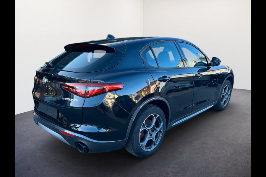 Alfa Romeo Stelvio 2.0T Q4 Ti (206kW/280pk) ** Bi-XENON/LED, LEDER, MEMORY, ACC, 19-inch LMV, KEYLESS ** 1e EIG - 22.136 km - UNFALLFREI ** ** INFORMEER OOK NAAR ONZE AANTREKKELIJKE FINANCIAL-LEASE TARIEVEN **