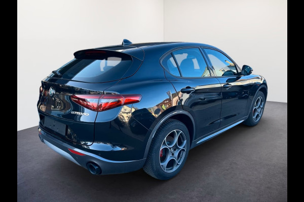 Alfa Romeo Stelvio 2.0T Q4 Ti (206kW/280pk) ** Bi-XENON/LED, LEDER, MEMORY, ACC, 19-inch LMV, KEYLESS ** 1e EIG - 22.136 km - UNFALLFREI ** ** INFORMEER OOK NAAR ONZE AANTREKKELIJKE FINANCIAL-LEASE TARIEVEN **
