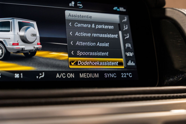 Mercedes-Benz G-Klasse 63 G63 Olive Green BTW Panodak BURMESTER STOELKOELING