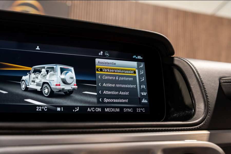 Mercedes-Benz G-Klasse 63 G63 Olive Green BTW Panodak BURMESTER STOELKOELING