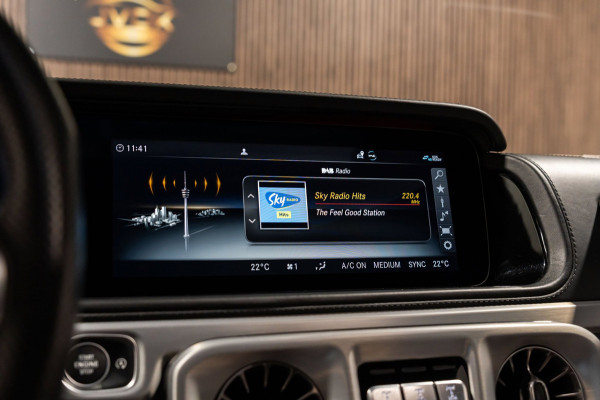 Mercedes-Benz G-Klasse 63 G63 Olive Green BTW Panodak BURMESTER STOELKOELING