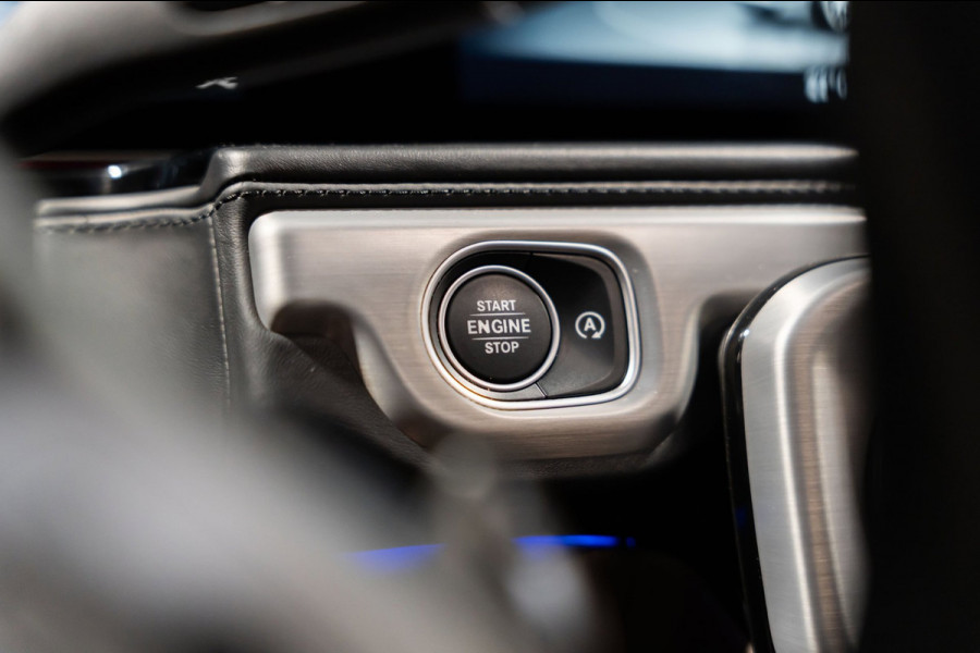 Mercedes-Benz G-Klasse 63 G63 Olive Green BTW Panodak BURMESTER STOELKOELING