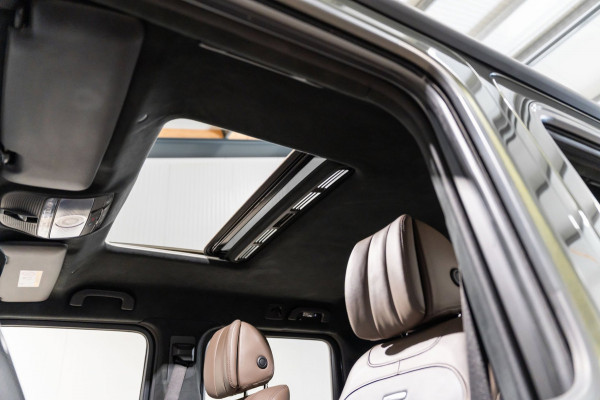 Mercedes-Benz G-Klasse 63 G63 Olive Green BTW Panodak BURMESTER STOELKOELING