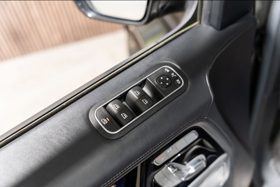 Mercedes-Benz G-Klasse 63 G63 Olive Green BTW Panodak BURMESTER STOELKOELING