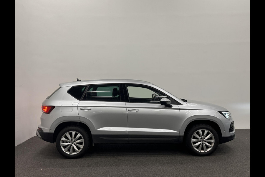 Seat Ateca 1.5 TSI Style Aut. DSG-7 Airco ECC Carplay Navi Winterpack Cruise Control Fill LED Ambiente verlichting Dinamica Pack Keyless Pack
