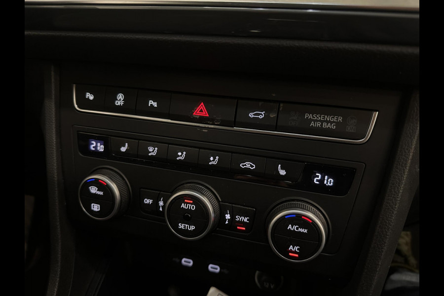 Seat Ateca 1.5 TSI Style Aut. DSG-7 Airco ECC Carplay Navi Winterpack Cruise Control Fill LED Ambiente verlichting Dinamica Pack Keyless Pack