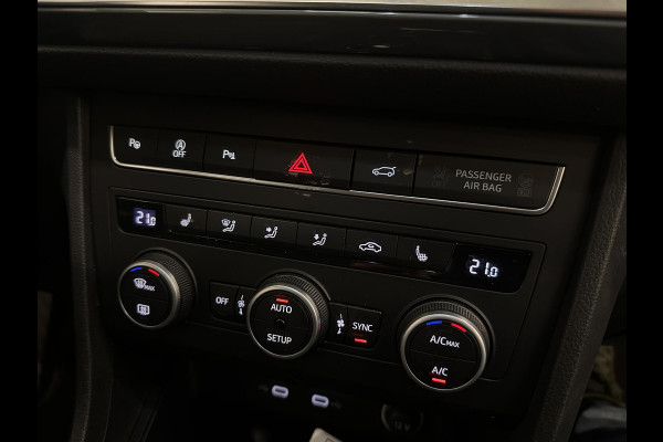 Seat Ateca 1.5 TSI Style Aut. DSG-7 Airco ECC Carplay Navi Winterpack Cruise Control Fill LED Ambiente verlichting Dinamica Pack Keyless Pack