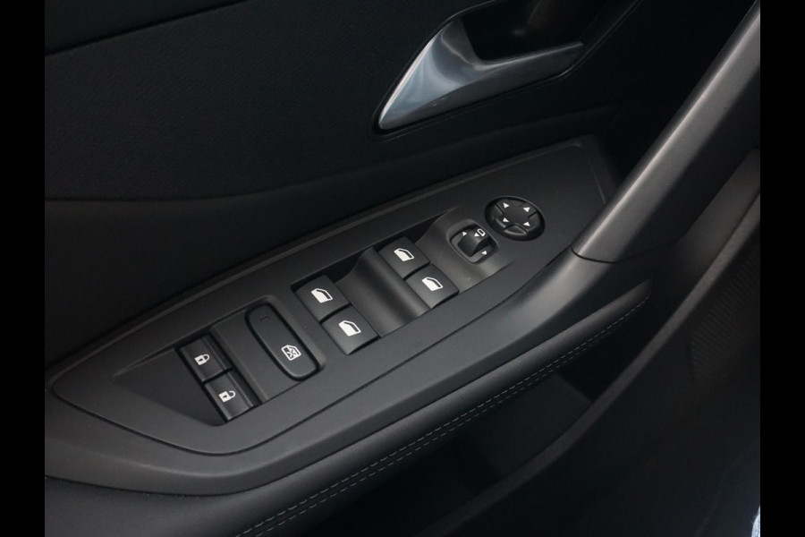 Peugeot 308 SW 1.6 Plug-in Hybrid 180 Allure Avantage 360 camera