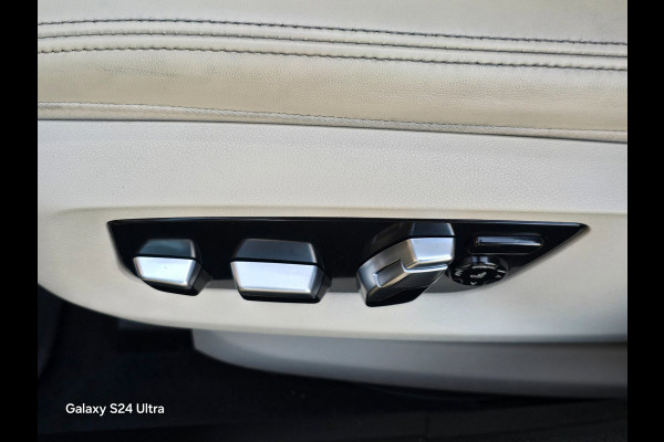 BMW 5 Serie Touring 520i Business Edition Plus / NAP / Aut / Camera / Memory / Leder / Navi / Led / Pdc / Allu Velgen