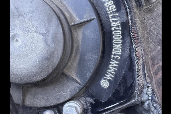 MINI Mini 1.5 Cooper Yours 5-DRS DCT-7 Aut. 136pk Panoramadak Sportstoelen Navi Carplay PDC Achter+Camera Full LED Armsteun Cruise Control Stoelverwarming