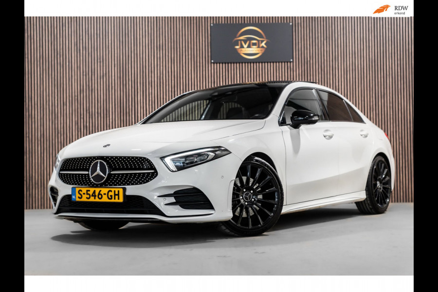 Mercedes-Benz A-Klasse 220 Limo PANO LED SFEERVERLICHTING