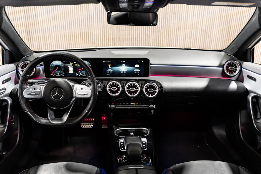 Mercedes-Benz A-Klasse 220 Limo PANO LED SFEERVERLICHTING