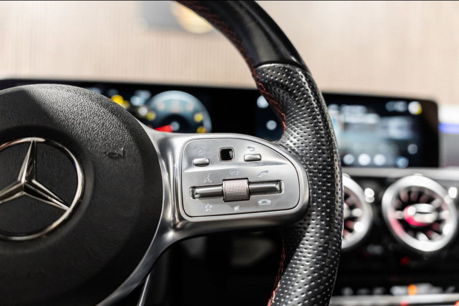 Mercedes-Benz A-Klasse 220 Limo PANO LED SFEERVERLICHTING