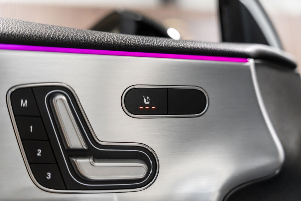 Mercedes-Benz A-Klasse 220 Limo PANO LED SFEERVERLICHTING