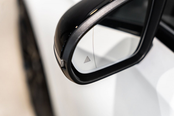 Mercedes-Benz A-Klasse 220 Limo PANO LED SFEERVERLICHTING