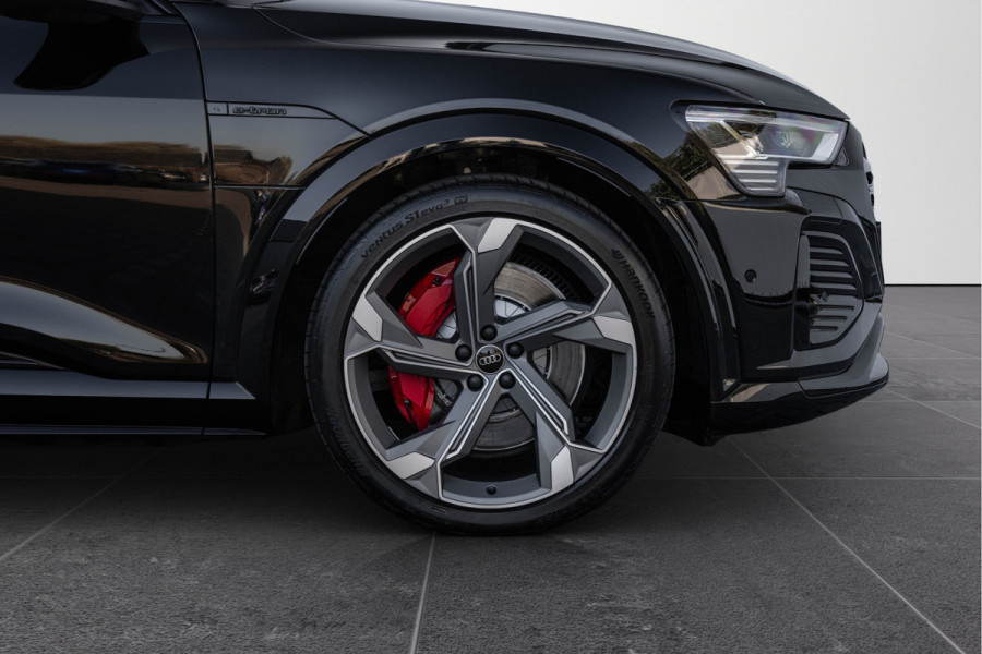 Audi SQ8 e-tron Sportback 504pk Quattro Pano S-stoelen HuD B&O 22'' ACC
