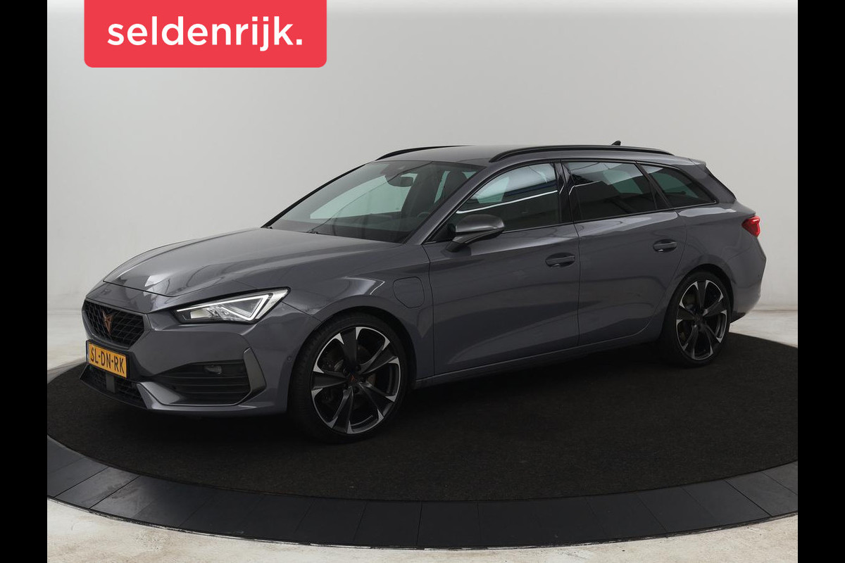 CUPRA Leon 1.4 eHybrid VZ | 245pk | Trekhaak | Stoelverwarming | Adaptive cruise | Camera | Carplay | Navigatie | Sfeerverlichting | Keyless | Park Assist | Memory | Sportstoelen | Full LED | PHEV | Plug In