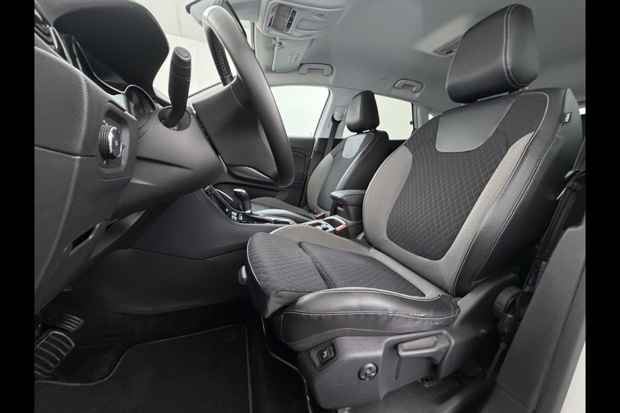 Opel Grandland X T 131PK AUT-8 Trekhaak Navi Camera Ecc Apple Carplay Android Auto Pdc Business Executive Elek.Achterklep Bi-Coulour AGR-Comfort Stoel Lane Assist Isofix Lmv Zwart Dak Keyless Origineel Nederlandse Auto