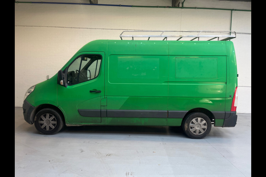 Renault Master T35 2.3 dCi `131PK euro6 L2H2 Airco, Cruise Control, Navigatie, Trekhaak, Imperiaal