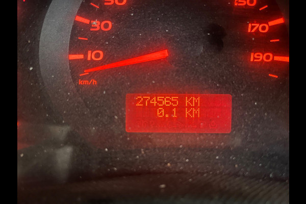 Renault Master T35 2.3 dCi `131PK euro6 L2H2 Airco, Cruise Control, Navigatie, Trekhaak, Imperiaal