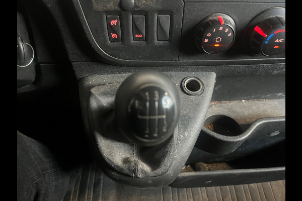 Renault Master T35 2.3 dCi `131PK euro6 L2H2 Airco, Cruise Control, Navigatie, Trekhaak, Imperiaal