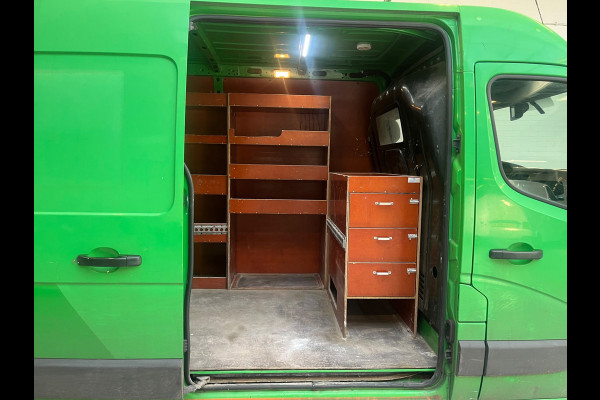 Renault Master T35 2.3 dCi `131PK euro6 L2H2 Airco, Cruise Control, Navigatie, Trekhaak, Imperiaal